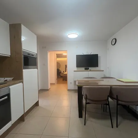 Apartment Luti