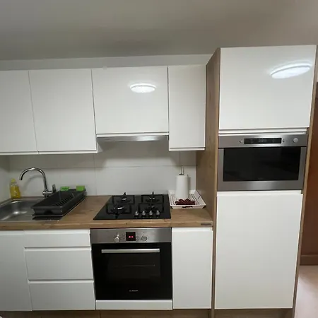Apartment Luti *