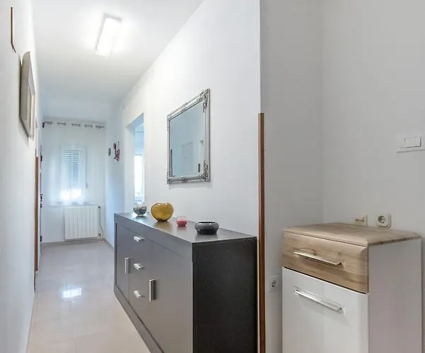 Appartamento Luti Pola